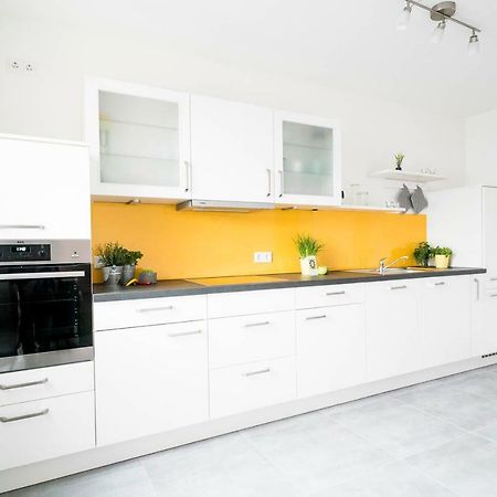 Apartwehr Business&Ferien Apartment Gelb Εξωτερικό φωτογραφία